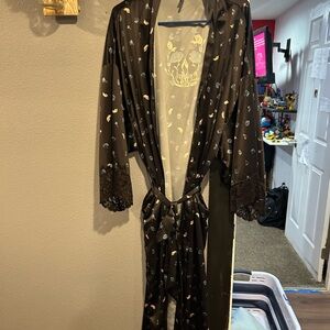 Torrid Curve Kimono style silk robe
